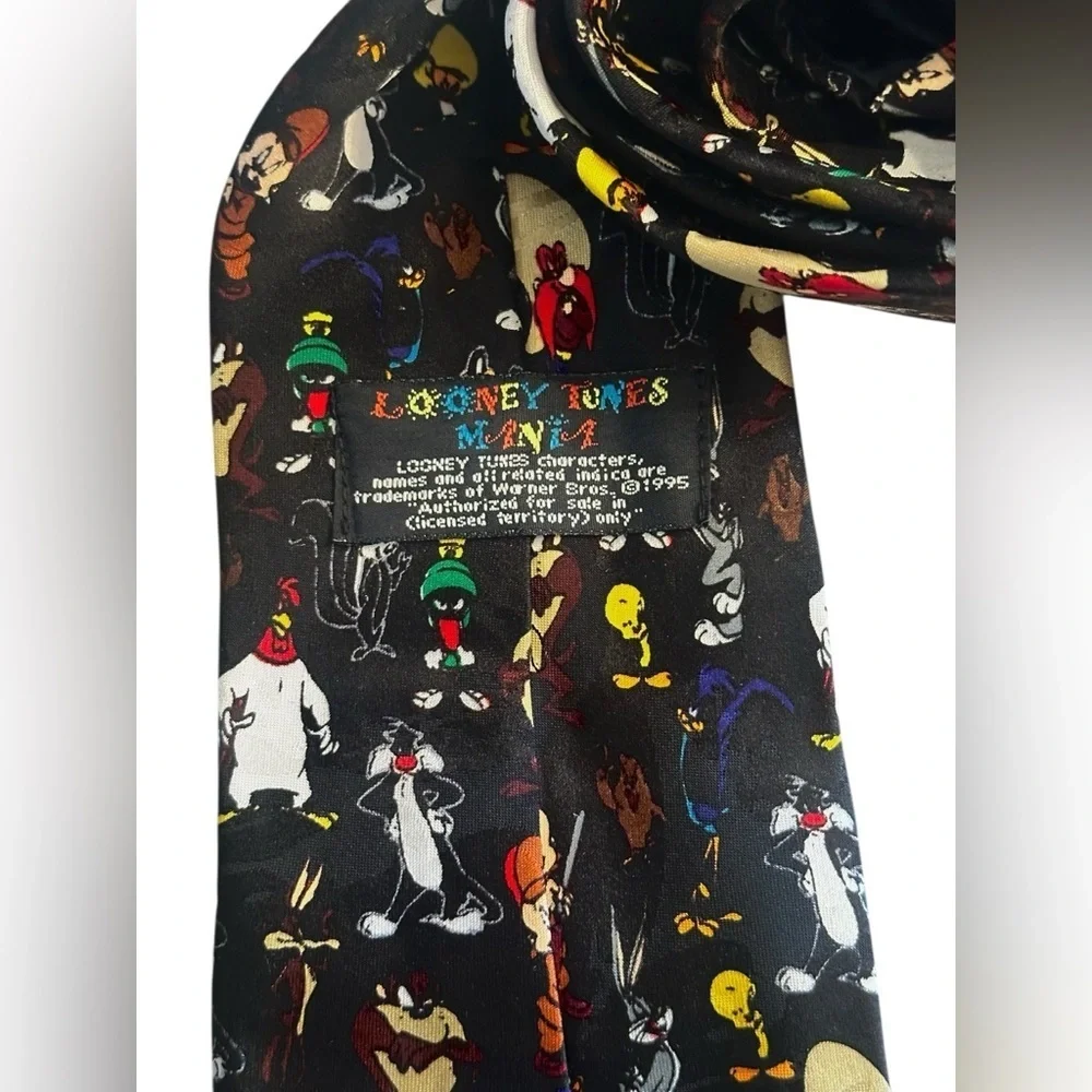 Vtg Looney Tunes Mania All Over Graphic Tie - Black